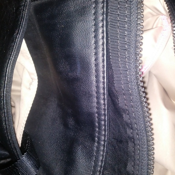 Lululemon OM the Day Weekend Duffle Bag - Picture 6 of 8